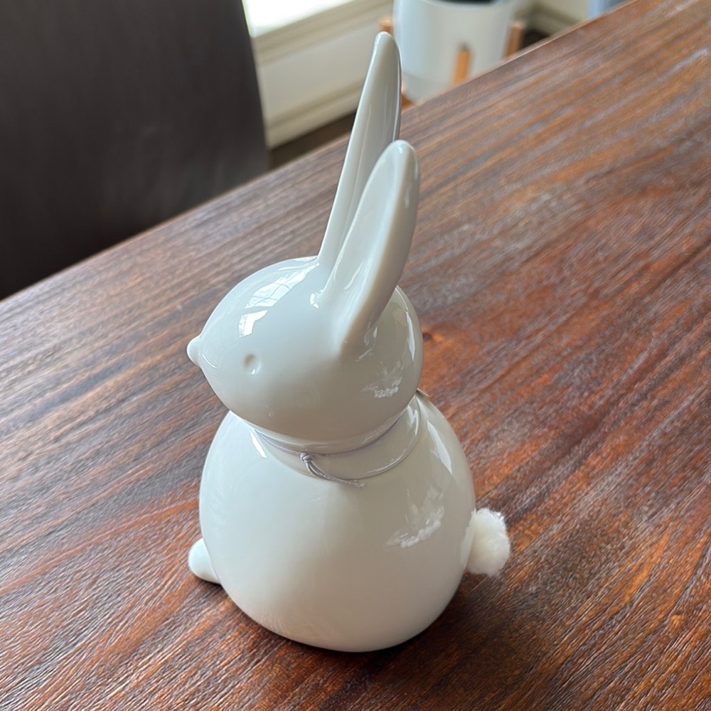 Cute Easter Decor! Bunny Container with Cotton Ball Tail White 7.25” tall